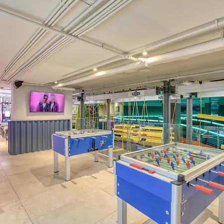 Stunning In The Iconic Mercury Tower *