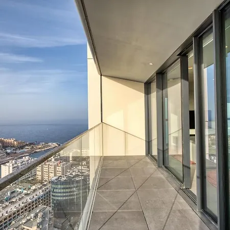 شقة Stunning In The Iconic Mercury Tower